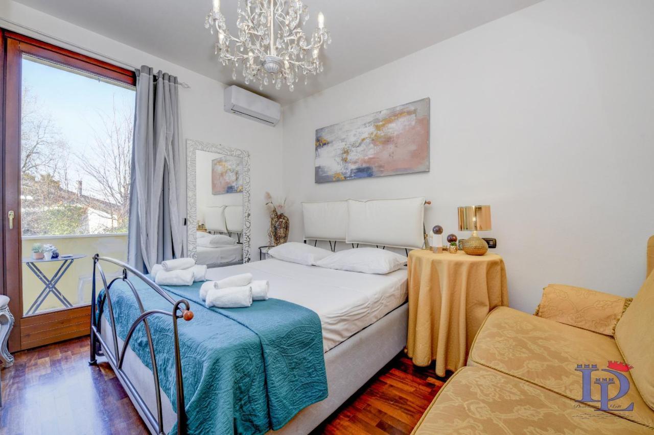 Desenzanoloft Official Partner Marriott Homes & Villas - Luxury Suite With Jacuzzi And Garden Desenzano del Garda Exterior foto